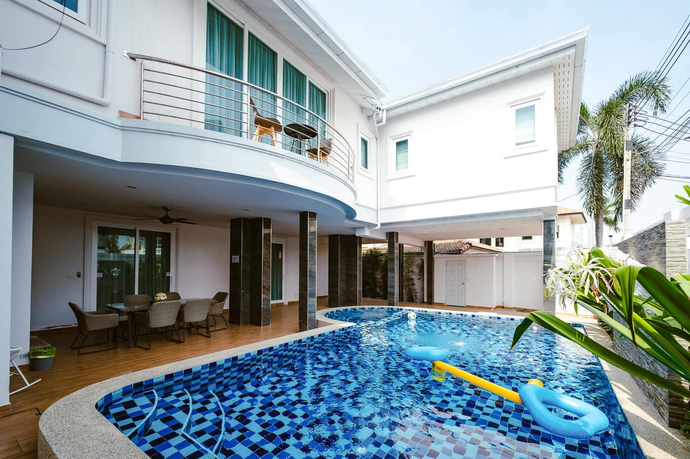 Two-storey pool villa with a private pool in Pattaya